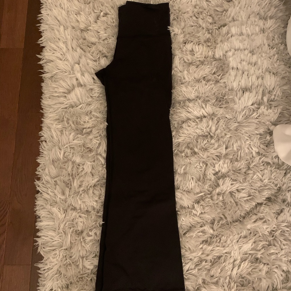 lulu lemon yoga pants
